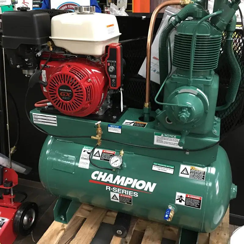 Champion, Champion 30 Gal HGR7 R Series Air Compressor, Honda 13 HP Horz